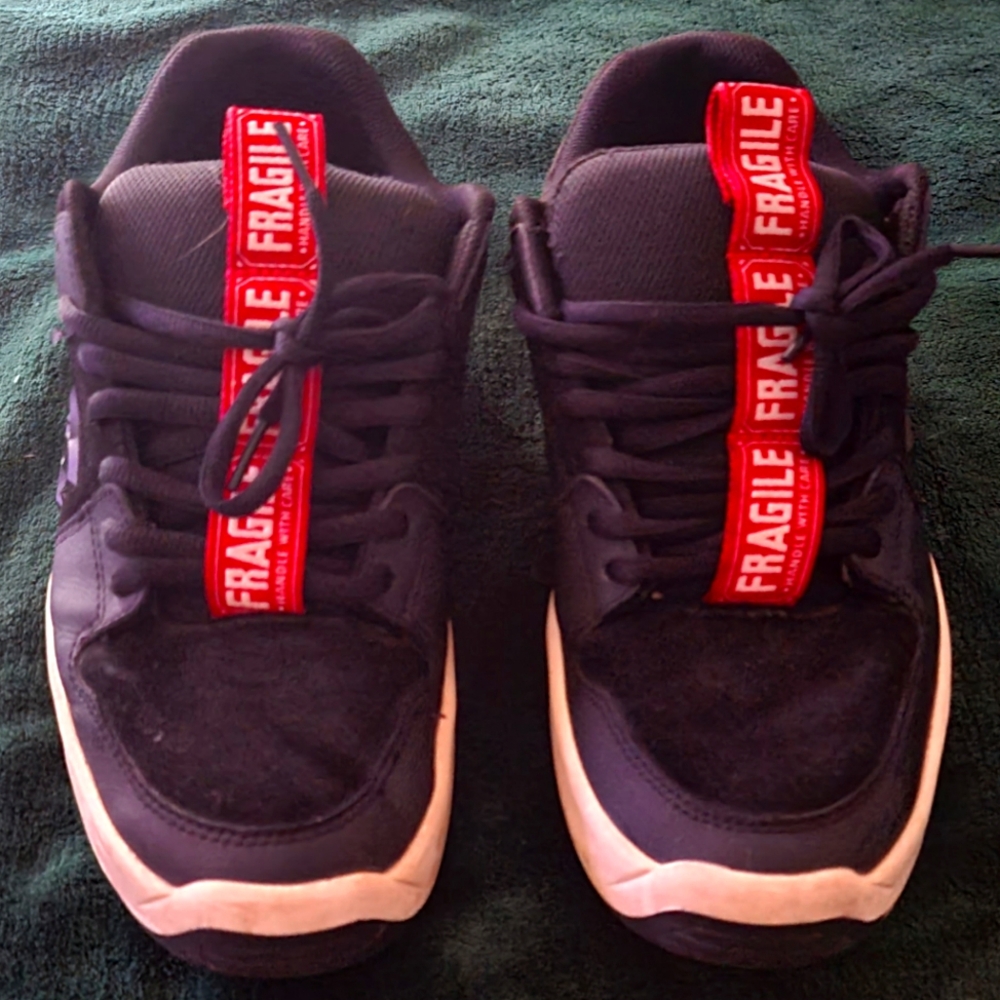 Limited Dc shoes Andy Warhol collection Fragile